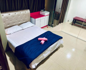 Peaceful Inn Deluxe Queen Room with spa facilities